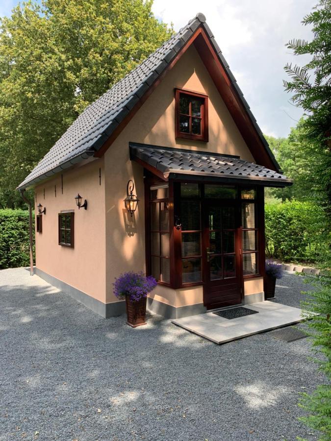 Romantisch Gastenverblijf 'Het Vogelhuisje' Lunteren Exteriér fotografie